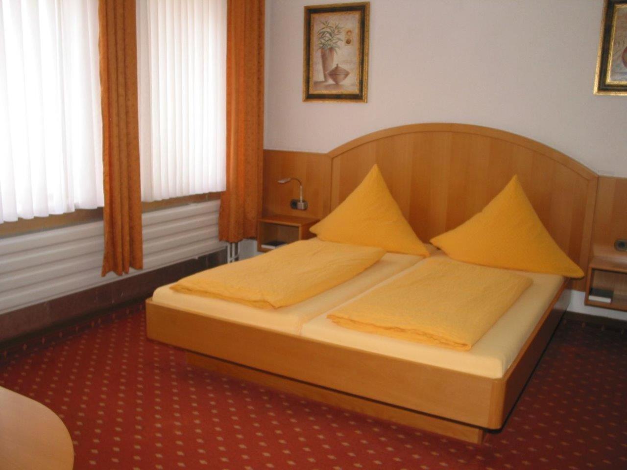 Hotel Gaestehaus Theresia Garni Muhlheim an der Donau Exterior foto