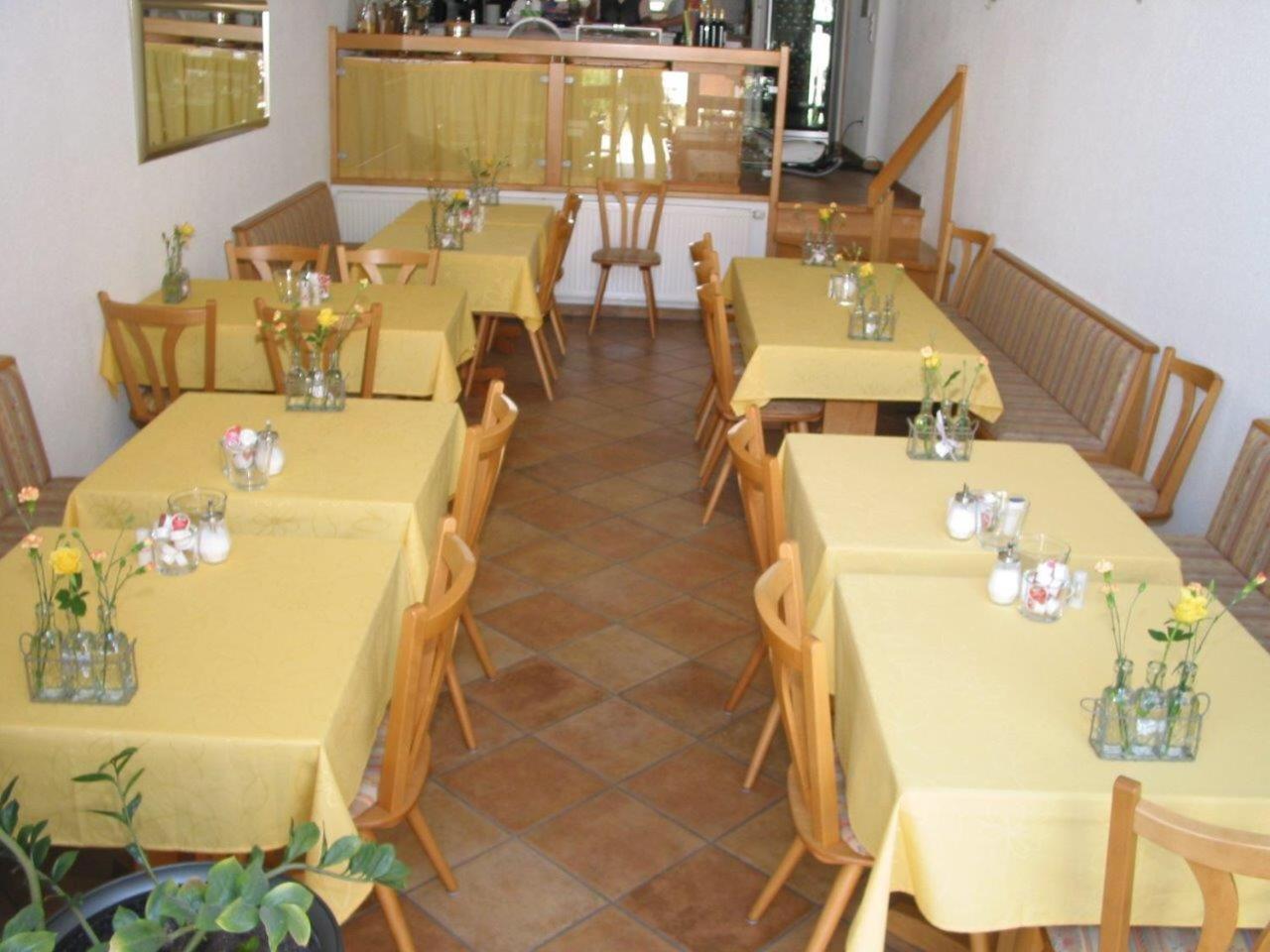 Hotel Gaestehaus Theresia Garni Muhlheim an der Donau Exterior foto